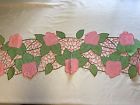 16623 Unknown Rose Bouquet Runner