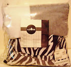 Qa330 Set- Accessory Microf Queen White Myhome Solid Black