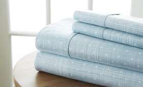 . Soft Essentials 816651022861 Case Of 12 King Polka Dot Pattern 4 Piece Sheet Set - Aqua
