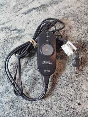 Sunbeam 191326 Heated Bedding Controller Aa85 Black 3 Prong Auto-off Hours