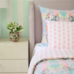 Laura Park Brooks Avenue Comforter Set Twin 3-PIECE. Fixed Price $325.00.