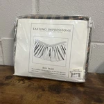 Lasting Impressions Queen 100% Cotton Bed Skirt. Fixed Price $14.99.