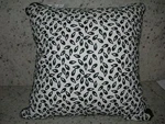 Royal Heritage Home ''clermont" 1PC Throw Pillow 14"X14" Square Black/white Nwt. Fixed Price $32.54.