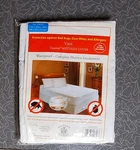 Twin Size Zippered Waterproof Vinyl Mattress Cover Protect From Bed Bugs Allergy. Fixed Price $12.88.