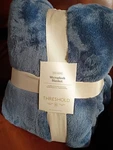 Threshold Microplush Blanket Full/queen Blue Nwt Retail $40 Free Shipping. Fixed Price $20.00.