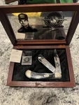 Zippo Winston Cup 1995 Champion Jeff Gordon Lighter And Case Knife Gift Set. Fixed Price $99.99.