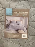 Urban Habitat Mini Full/queen Coverlet Set. Fixed Price $30.00.