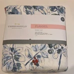 Threshold Target Flannel Sheet Winter Berries Holiday Set New Package. Fixed Price $10.00.
