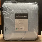 Madison Park 3 Piece Reversible Scalloped Edge Blue Coverlet Set Full / Queen. Fixed Price $21.00.