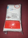 Mainstays Waterproof Fitted Soft Top Mattress Protector Twin. Brand New W/tags.. Fixed Price $14.00.