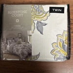 Westpoint Home Bluestone Court Larkspur Twin Duvet Cover Set Nip. Fixed Price $29.99.