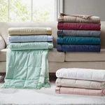 Lightweight And Soft Bed Colling Cover 3M Blanket For All Season Twin Queen King. Fixed Price $54.99.