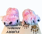 Wishpets Girls Paw Slippers Size 3-11 Toddler Pink Tiger Claw Shoes New. Fixed Price $15.00.
