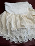 Home Classics Full Size Eyelet Lace Ivory/off-white Bed Skirt/dust Ruffle. Fixed Price $29.99.