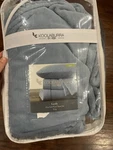 Koolaburra By Ugg Lezly King Sheet Set Blue Fog, 2 Shams, Fitted And Flat. Fixed Price $99.99.