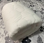 New! Utopia Bedding White Soft Quilted Fitted Queen Mattress Pad Cover. Fixed Price $20.00.