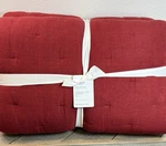 Pottery Barn Everyday Linen Comfort King Quilt Set (2) Shams Dark Red. Fixed Price $385.00.
