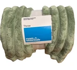 Room Essentials Green Throw Blanket 50 60 In Oeko-tex Certified. Fixed Price $8.50.