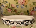 Waverly Garden Room Country Life Toile Ivory Soap Dish W/black Floral Rose Vines. Fixed Price $30.00.