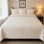 Pottery Barn White Matelasse Full Queen Duvet Cover 100% Cotton Portugal 92X88. Fixed Price $90.00.