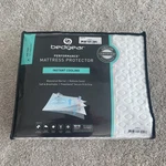 Bedgear Ver-tex Performance Mattress Protector Instant Cooling And Waterproof. Fixed Price $165.00.